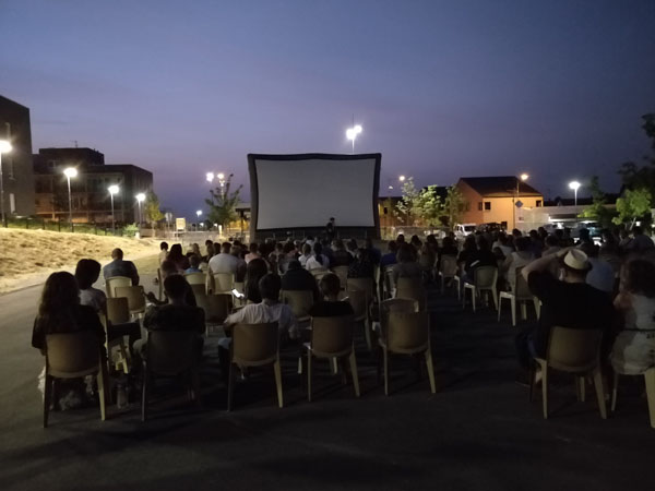 Séance de cinéma en plein air à Caudry, le 7 juillet 2018